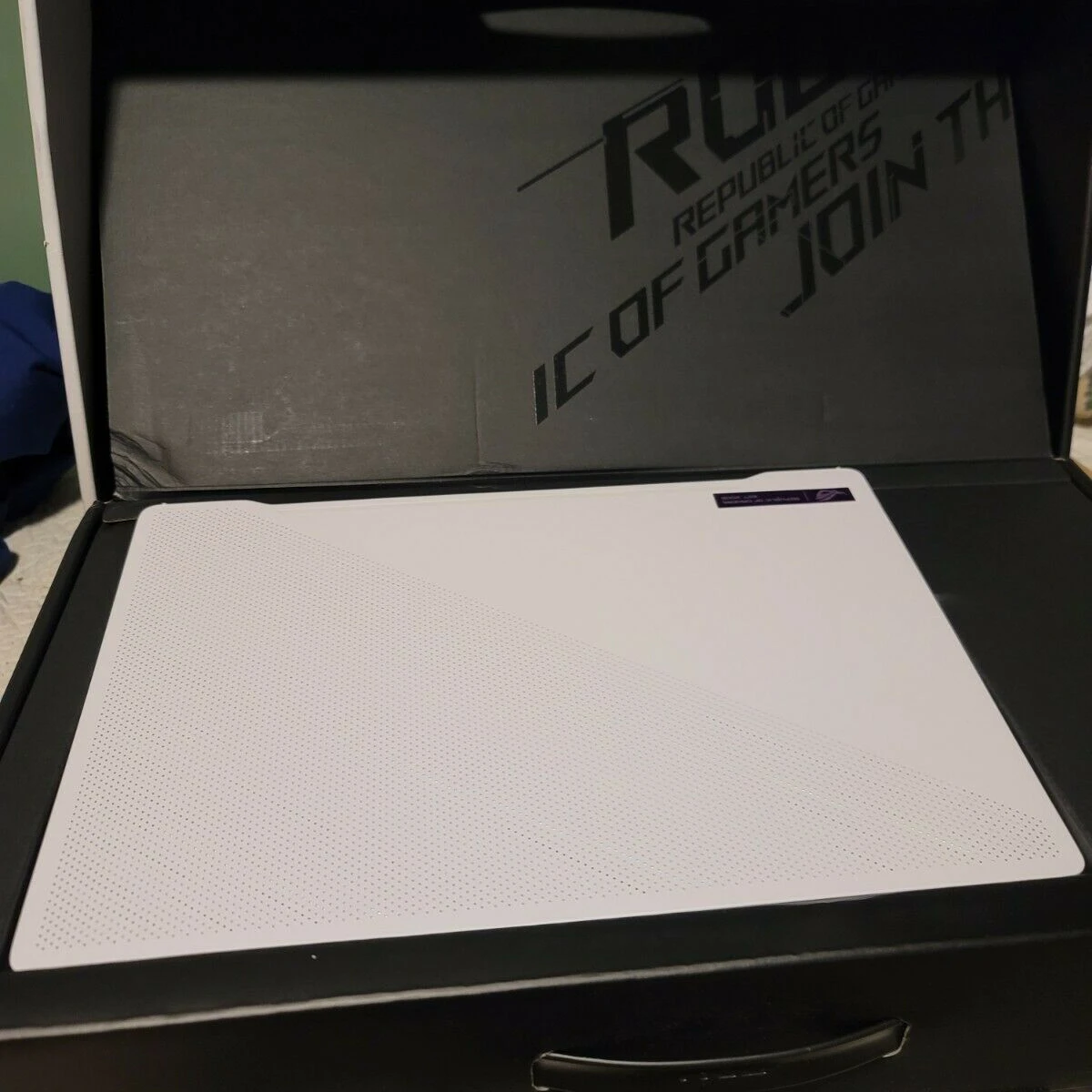 
BRAND NEW ROG Zephyrus G14 14