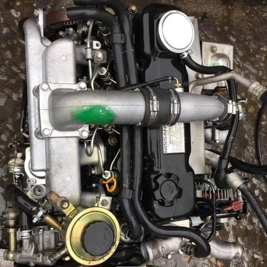 Japanese car QD32 used diesel engine with 4wd transmission for pickup