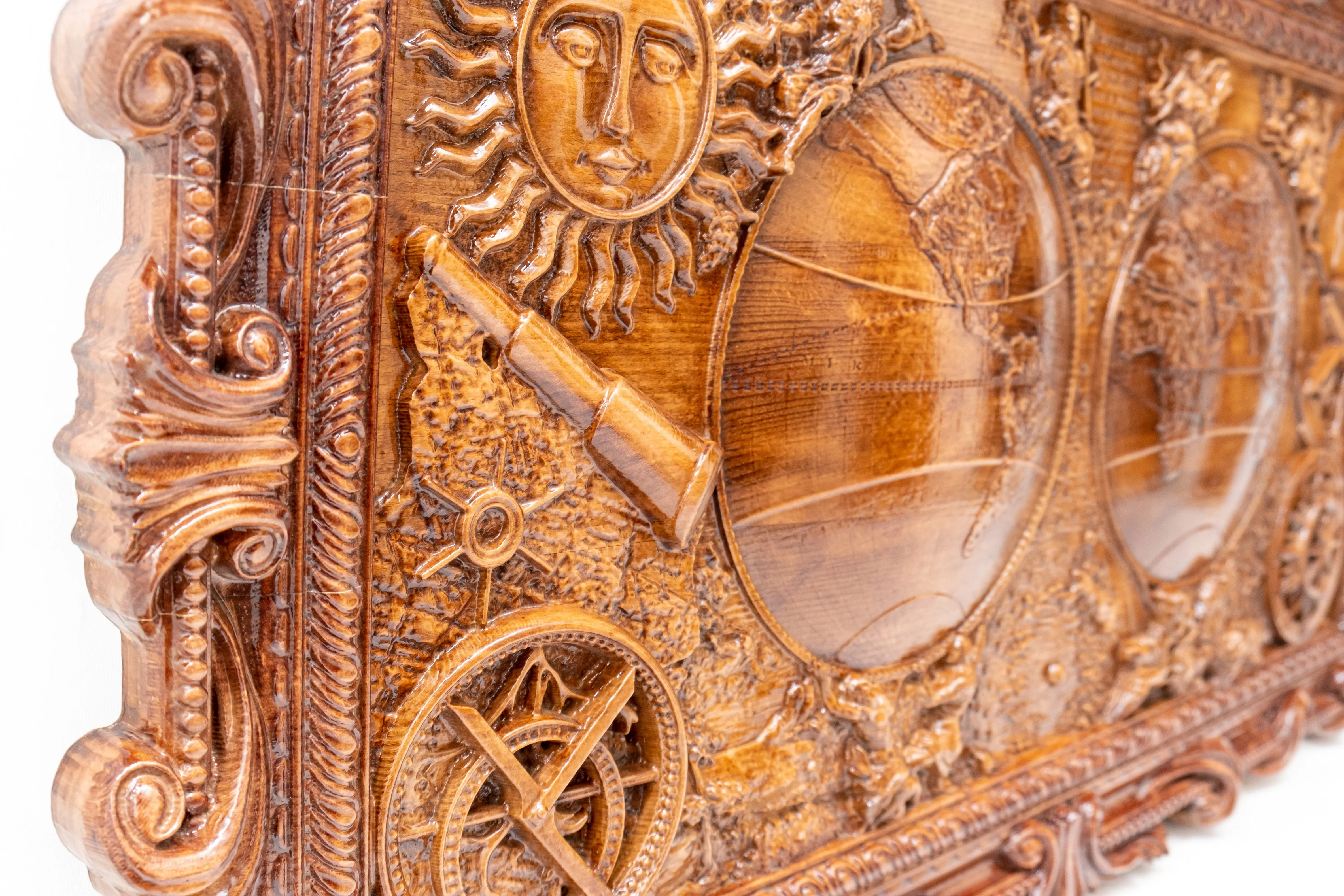 Large 3D Antique style Wooden Old World Map Bas-relief Wooden Carved Wall Art Home Decor