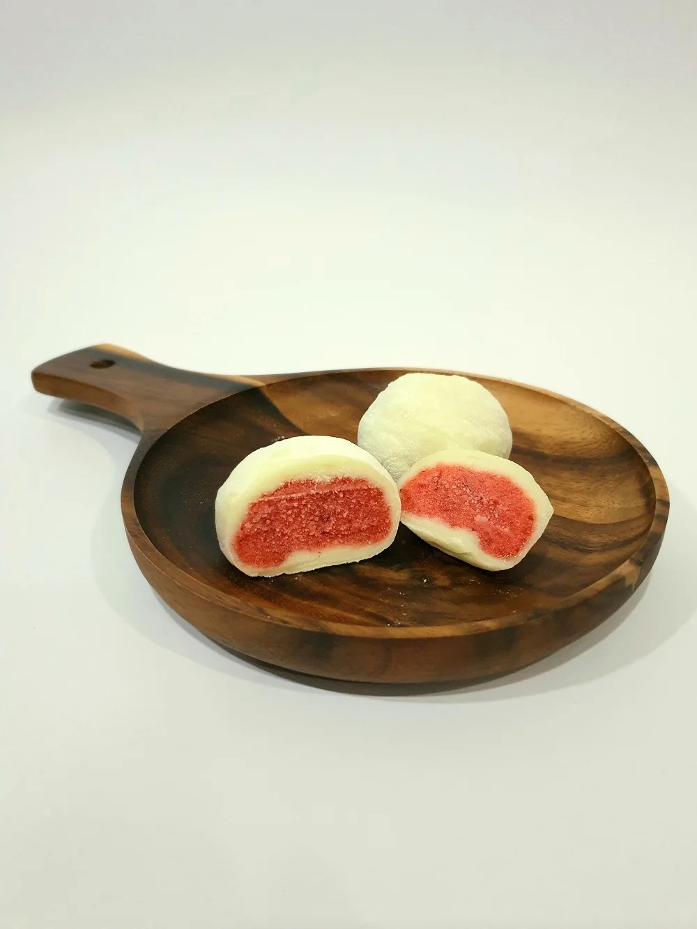 Лучший выбор фруктовый напиток круглый мяч мягкие молочные продукты OEM/ODM мороженое Mochi аромат клубники