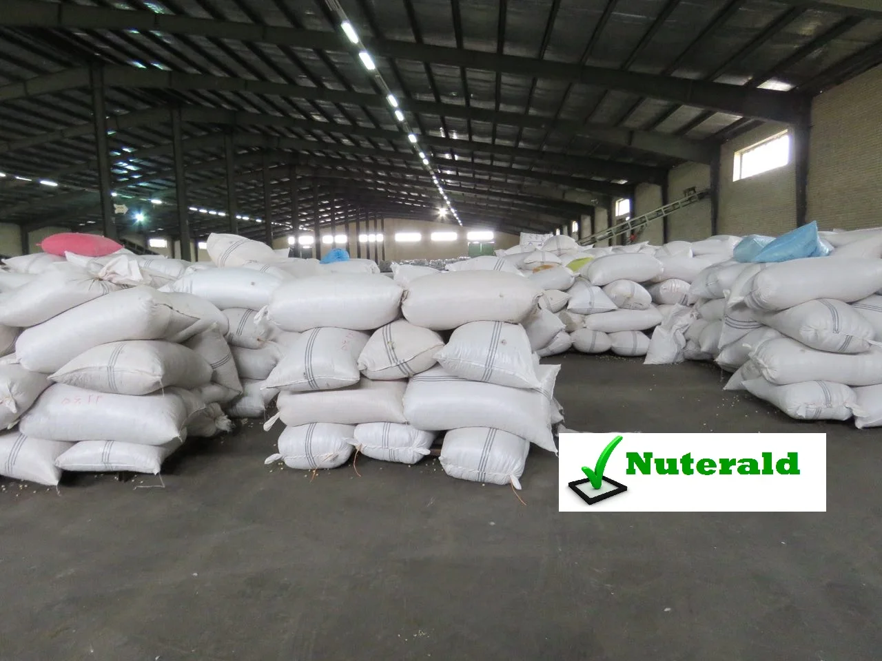 Mechanical Open Round pistachio - Fandoghi Pistachio