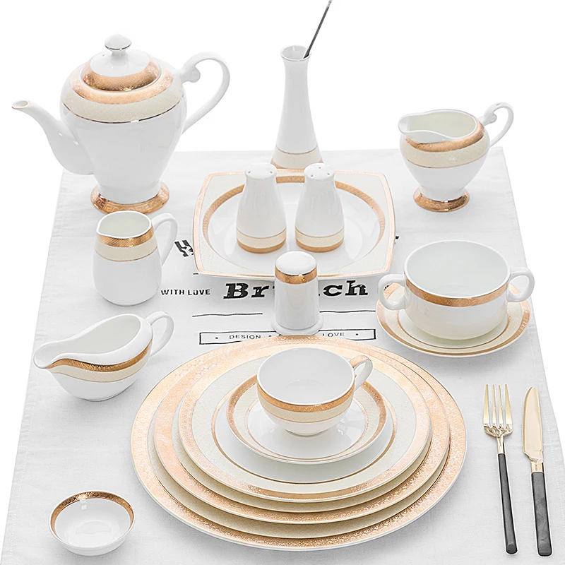 Guangzhou Wholesale Hotel Fine Bone China Porcelain, Thin Bone China Gold Rimmed Luxury Ceramic Plates Dinner Set~