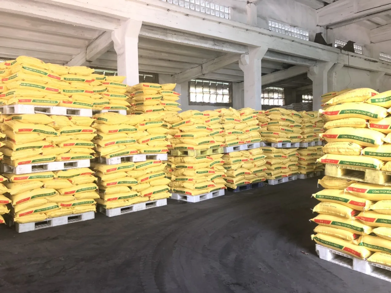 Viet Nam Chemical Highly Effective Hot Best Selling Coagulant Industrial Price Poly Aluminum Chloride 30%