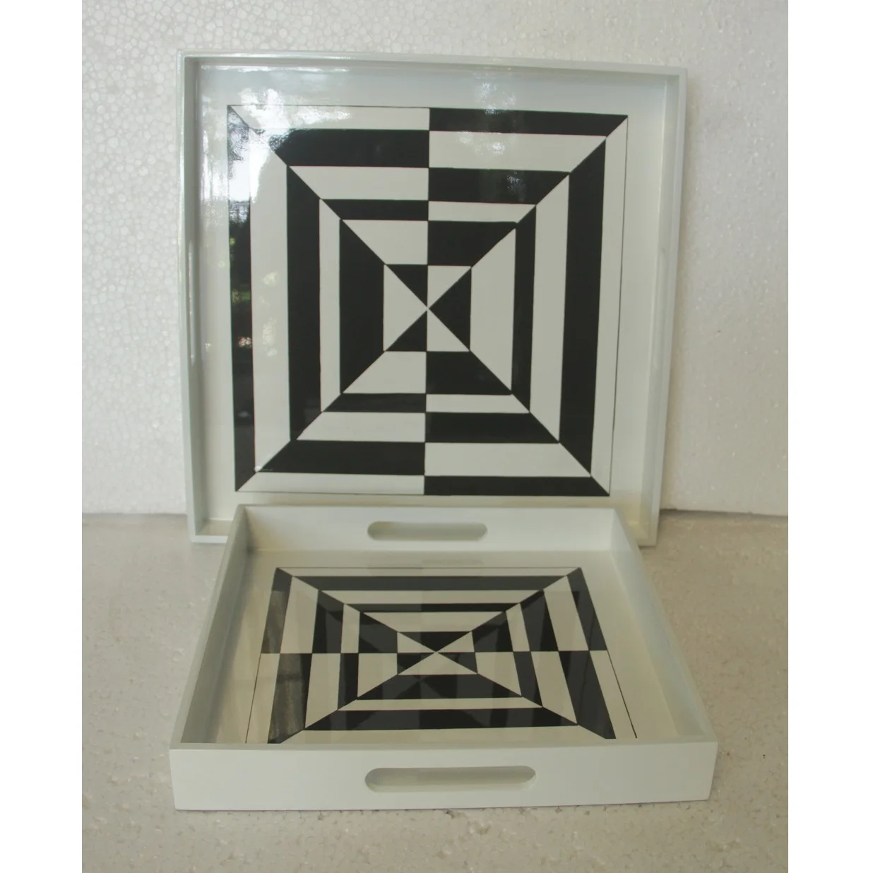 Europe Handicraft Nautical Set of 2 Square Lacquer Trays with Handles in White & Silver Finishing