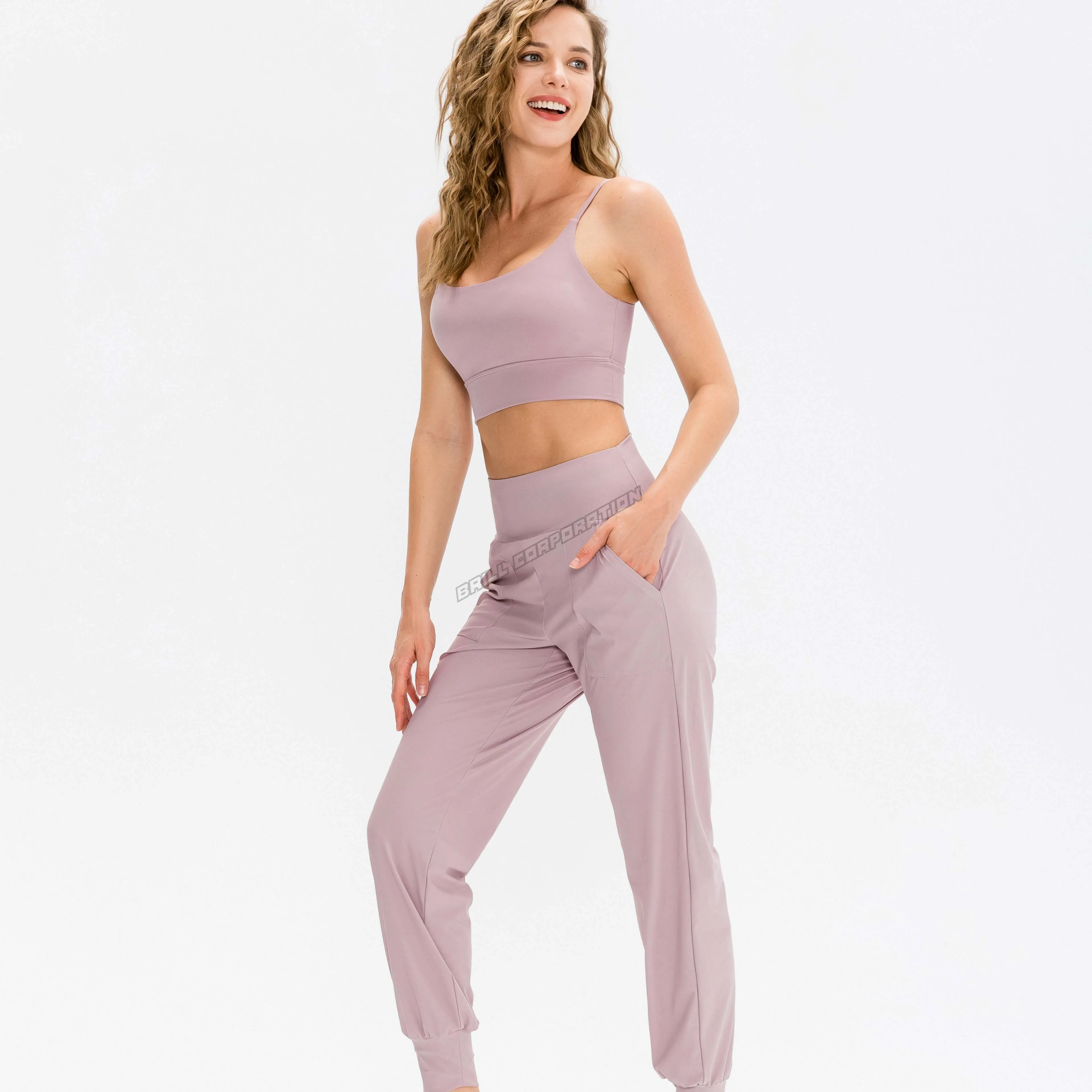 2022 Ladies Yoga 2 Piece  Running Training Leg Fitting Sports bra Pants Casual Fitness Yoga Wear For Women
