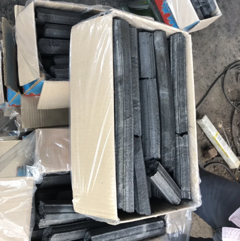 Smokeless sawdust briquette/ hardwood / bamboo charcoal for barbecue bbq for export