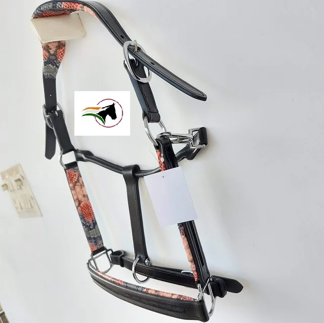 Сбруя высокое качество Конный головы воротник с лямкой на шее пустой канал нос и щеки шт со змеиным принтом обивка