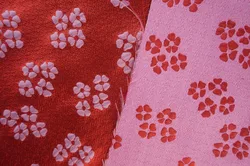 Hot trendy filigree road bottom four leaves small white flowers jacquard fabric for women children