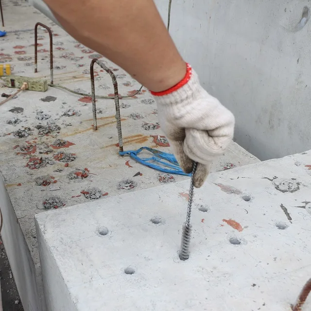  Щетка для чистки отверстий из химической смолы