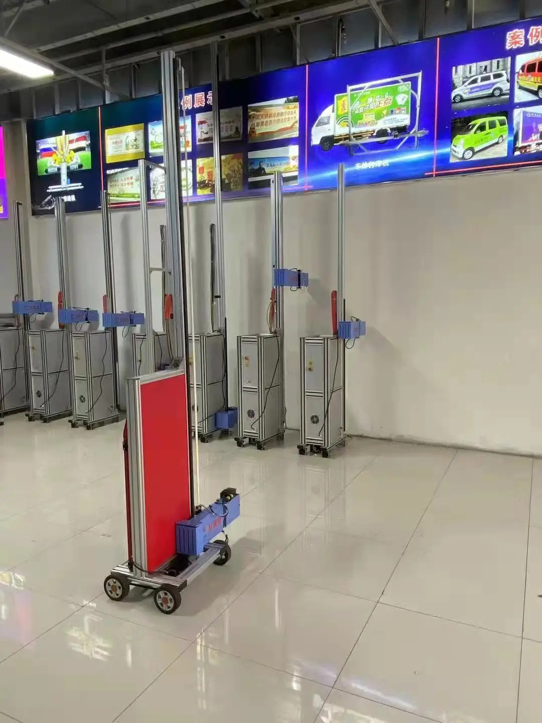 MJ-2000X UV 3D Wall Painting Machine CMYKW Vertical Wall Printer Direct To Wall High Resolution