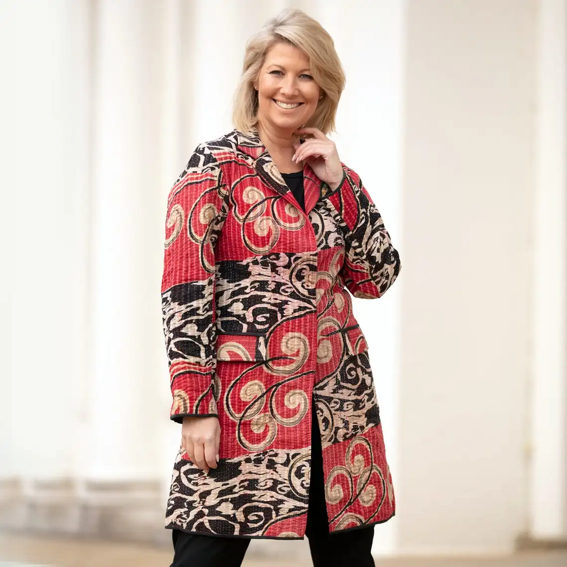 Vintage Kantha Women Jacket Quilted Jacket Hand Crafted Cotton Long Boho Hippie Patchwork Women Long Coat Ladies Winter coat