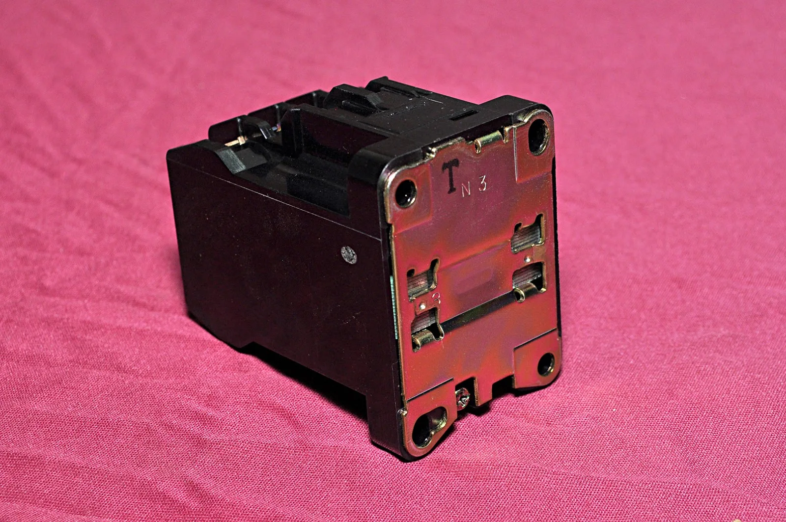 Магнитный контактор Clk 15h31-p4b Daikin