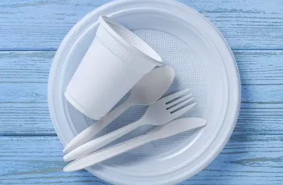 Hot sale factory disposable eco-friendly PS plastic colorful cutlery sets of spoon knife fork for food with factory cheap price