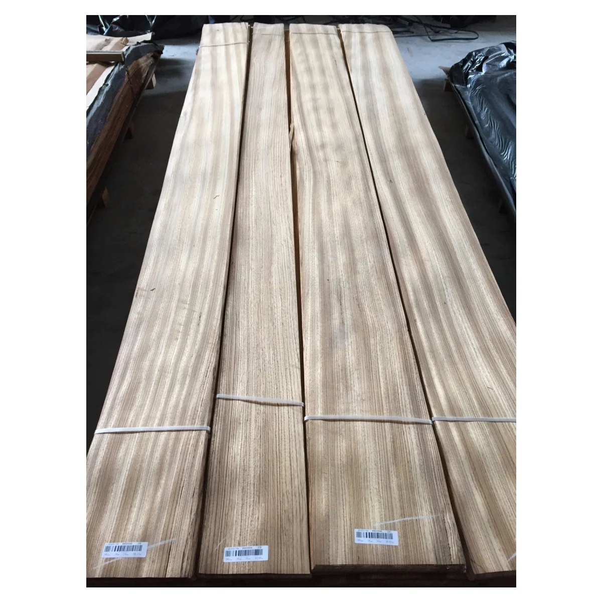 Fancy Zebra Wood Veneer for Wood Panel Board