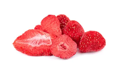 Organic Cultivation 0.5kg Healthy snacks Sweet Slightly sour Sliced Dried Fruit Dried Strawberry From Malaysia