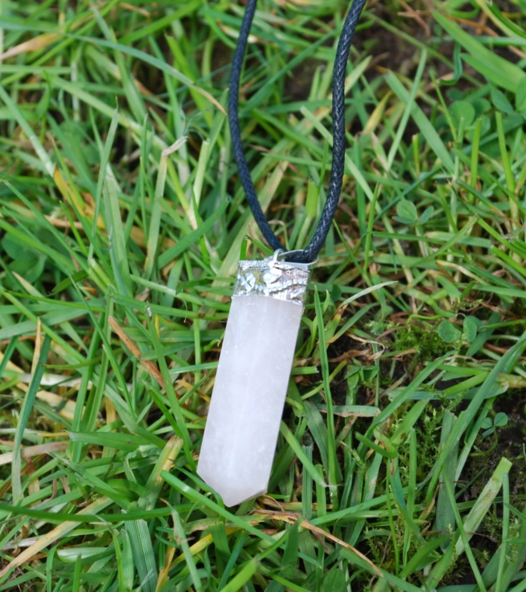  Натуральная Высококачественная подвеска-карандаш из розового кварца Очаровательная подвеска с новым месяцем оптовый магазин подвесок браслеты Mala