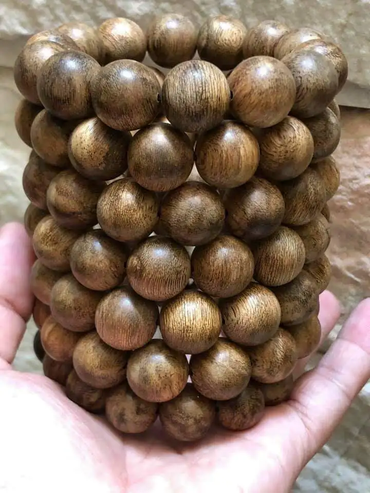  Высококачественный буддистский браслет из бусин Agarwood для здоровья подходит всех возрастов Вьетнама