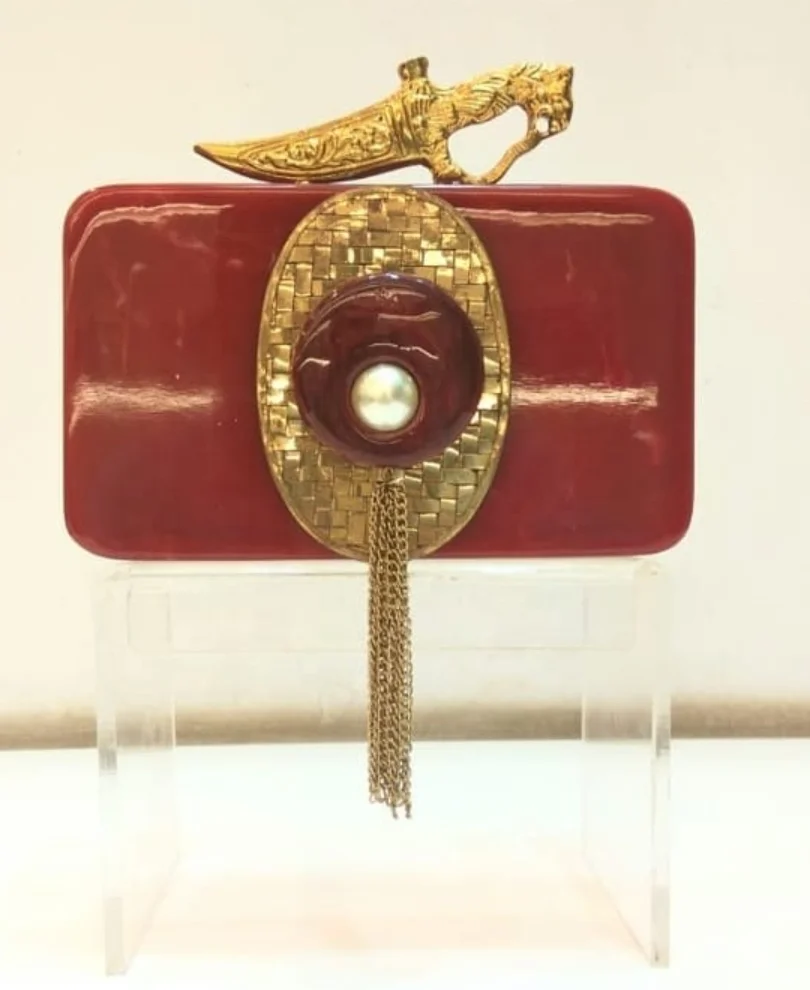 Biggest sell Resin Clutch Metal & Stone Work Embellishment Embroidery Ladies Handbags at Affordable Rate by LUXURY CRAFTS