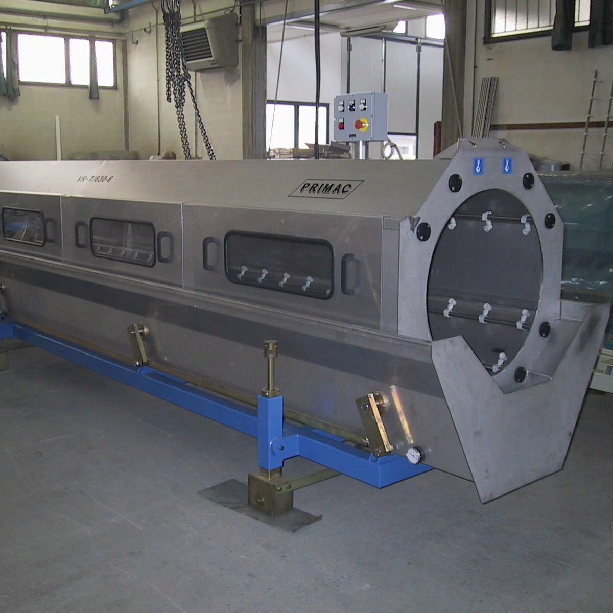 High-quality Italian Cooling tank type VR-T/500-5,5-C for plastic pipes