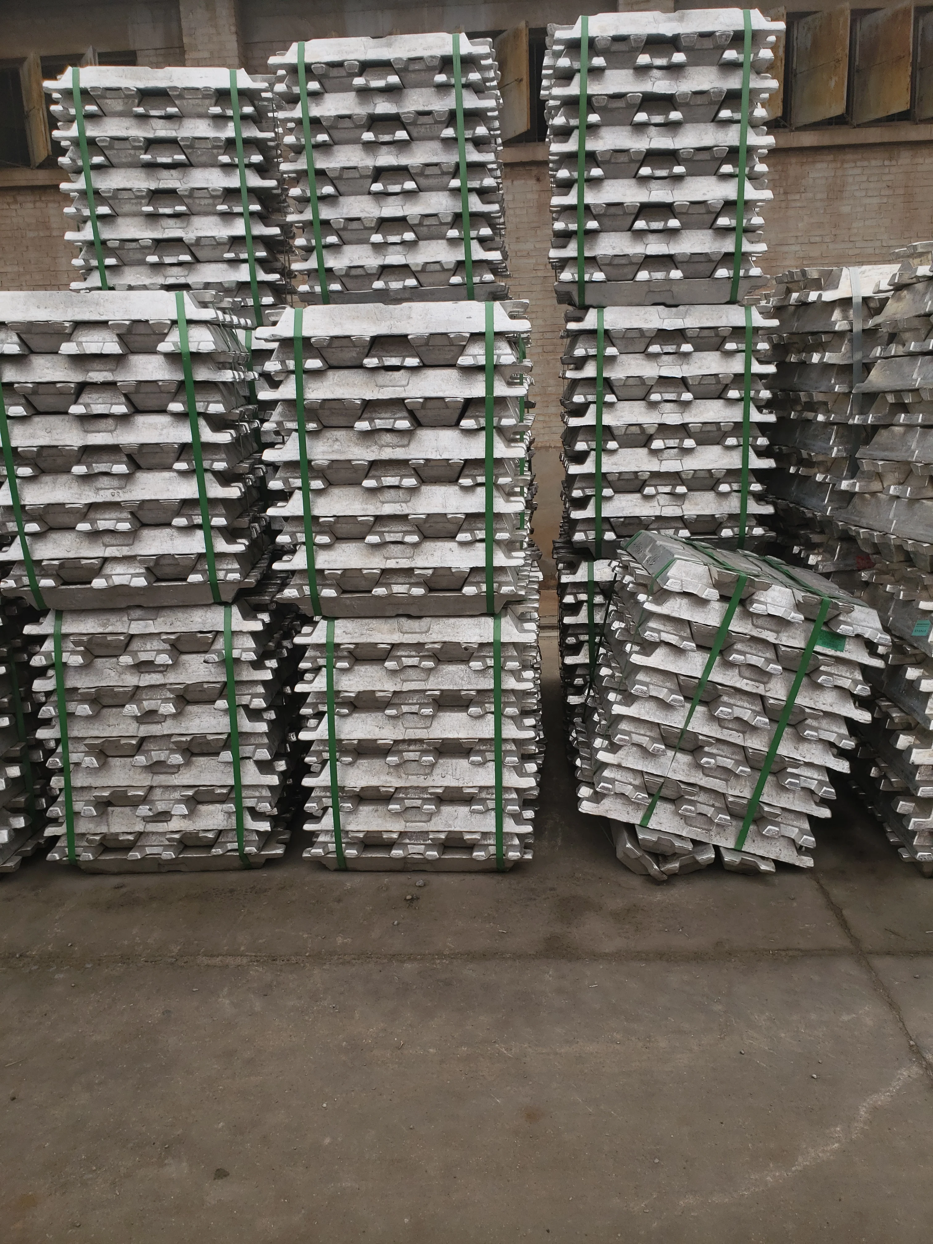 Aluminum Ingot 99.7% 99.8% A7 A8 Good Quality Low Price For Sale