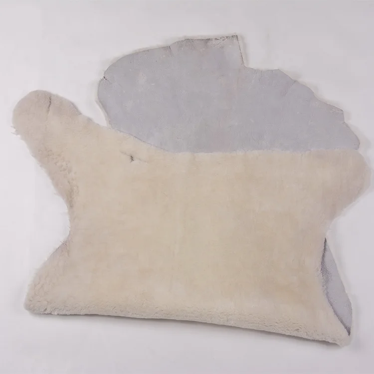 Australia Top Quality 6-9 Square Foot Customizable Color Sheepskin Hides Manufacturer