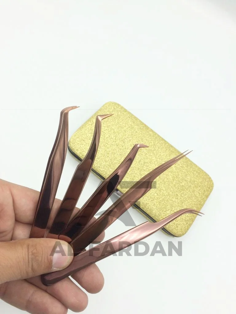 Sustainable Stainless Steel Tweezers For Eyelash Extension Rose Gold Titanium Color Custom Logo Russian Volume Boot Lash Tweezer