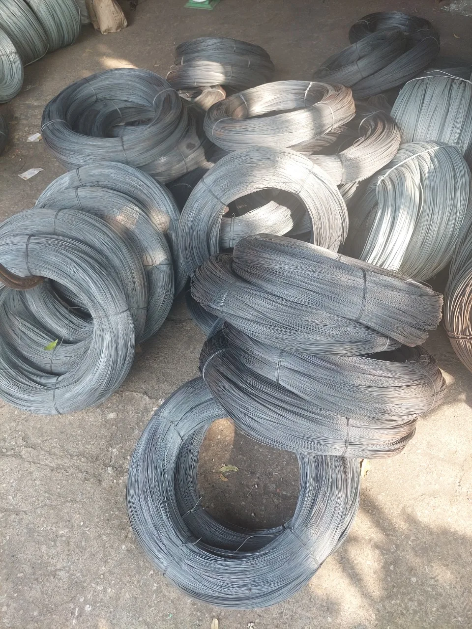 High Quality Black Steel Wire Wire Rod Low Carbon Iron Wire Rod factory price 1mm To 10mm Diameter