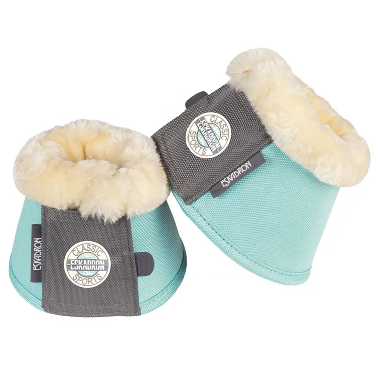 Matchy Set matching saddle pad and ear bonnet/polo wraps/horse boots wholesale factory price glitter different color custom made