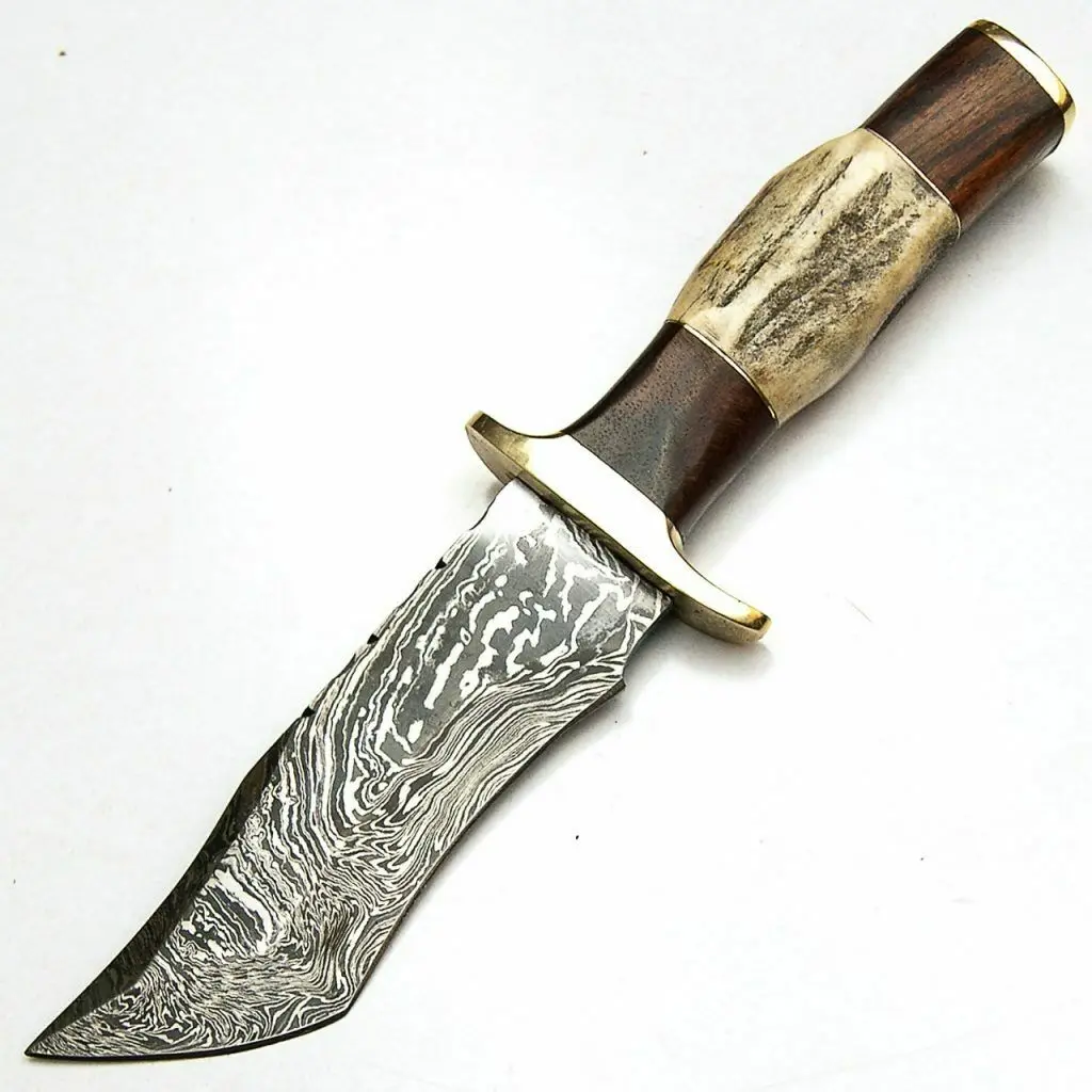 Custom Hand forged Damascus steel Hunting knife With Deer Antler Brass Guard Camping knife Leather Sheath Direct Factory Supply