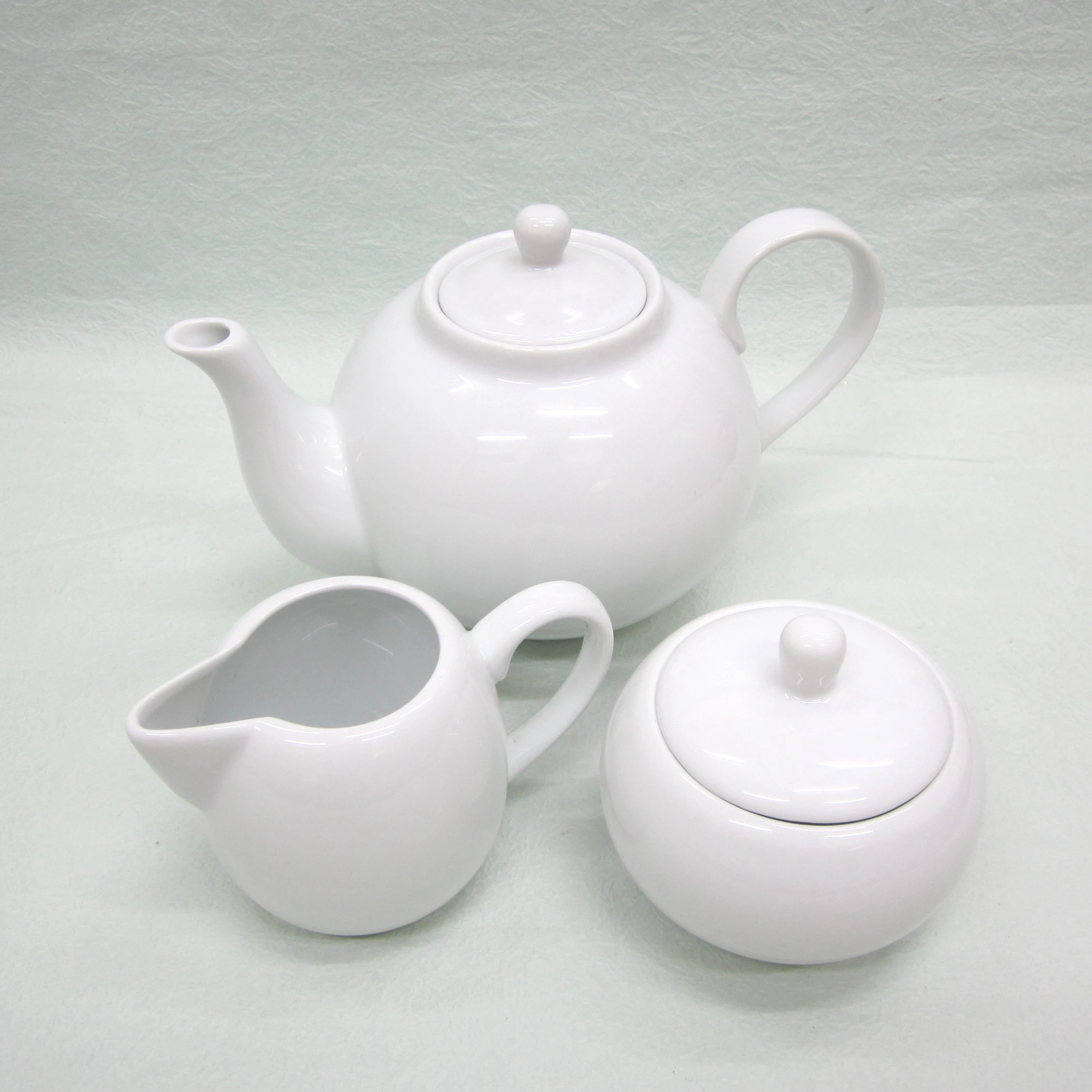Cheap Prices Custom Design Pattern Ceramic Tableware Set Dinner Teapot Set