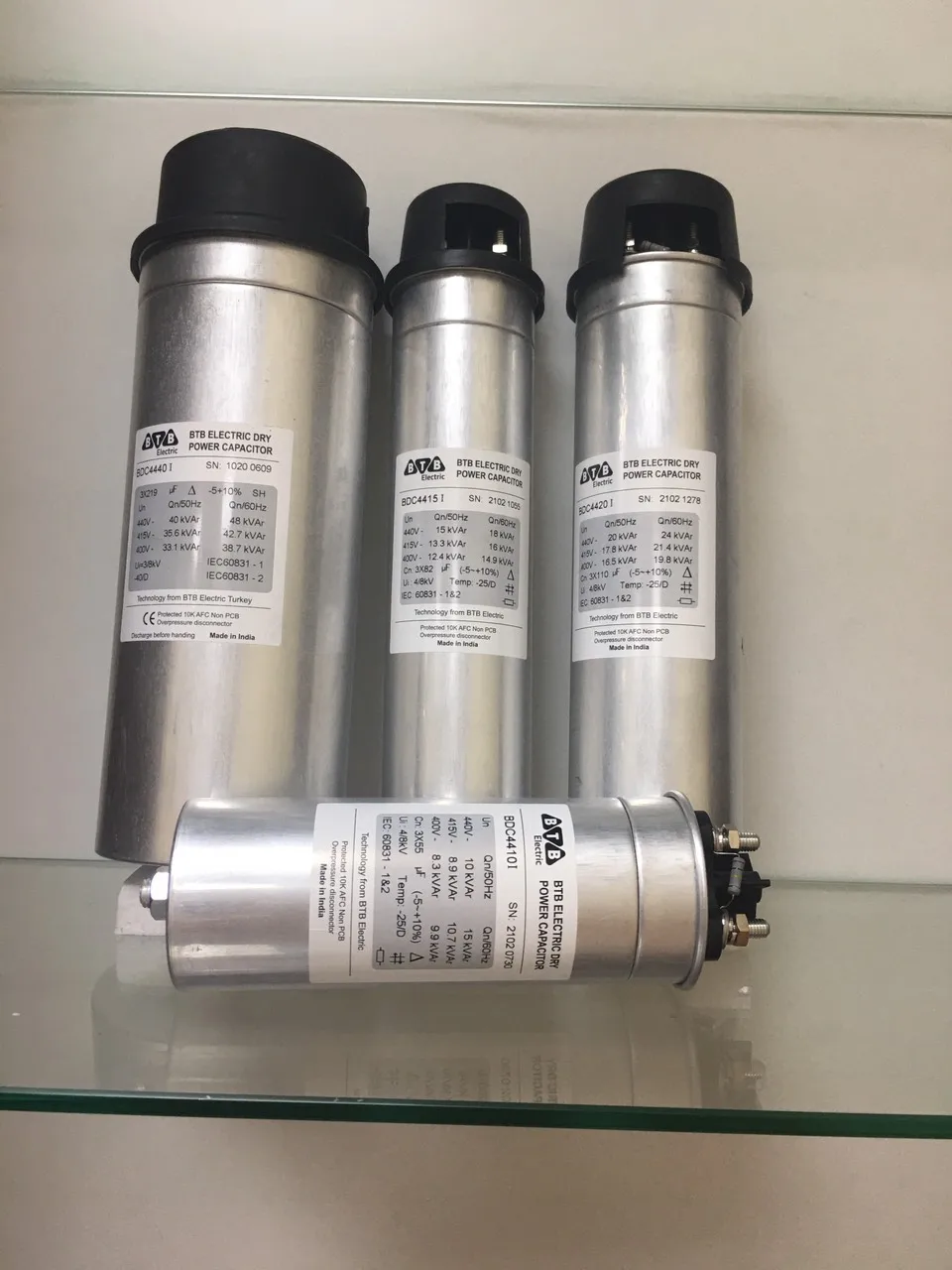 Aluminum round  CAPACITOR 440v  30KVAR Made in TURKEY
