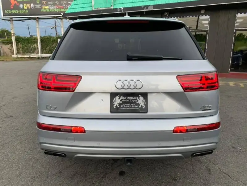 2018 Audi Q7   AWD 3.0T Premium Plus 4dr Sedan