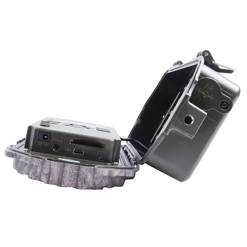 
Wide angle 110 degree FOV Boly low glow scouting cameras 24MP 0.7s trigger time wild life trailing deer photo traps game cameras 