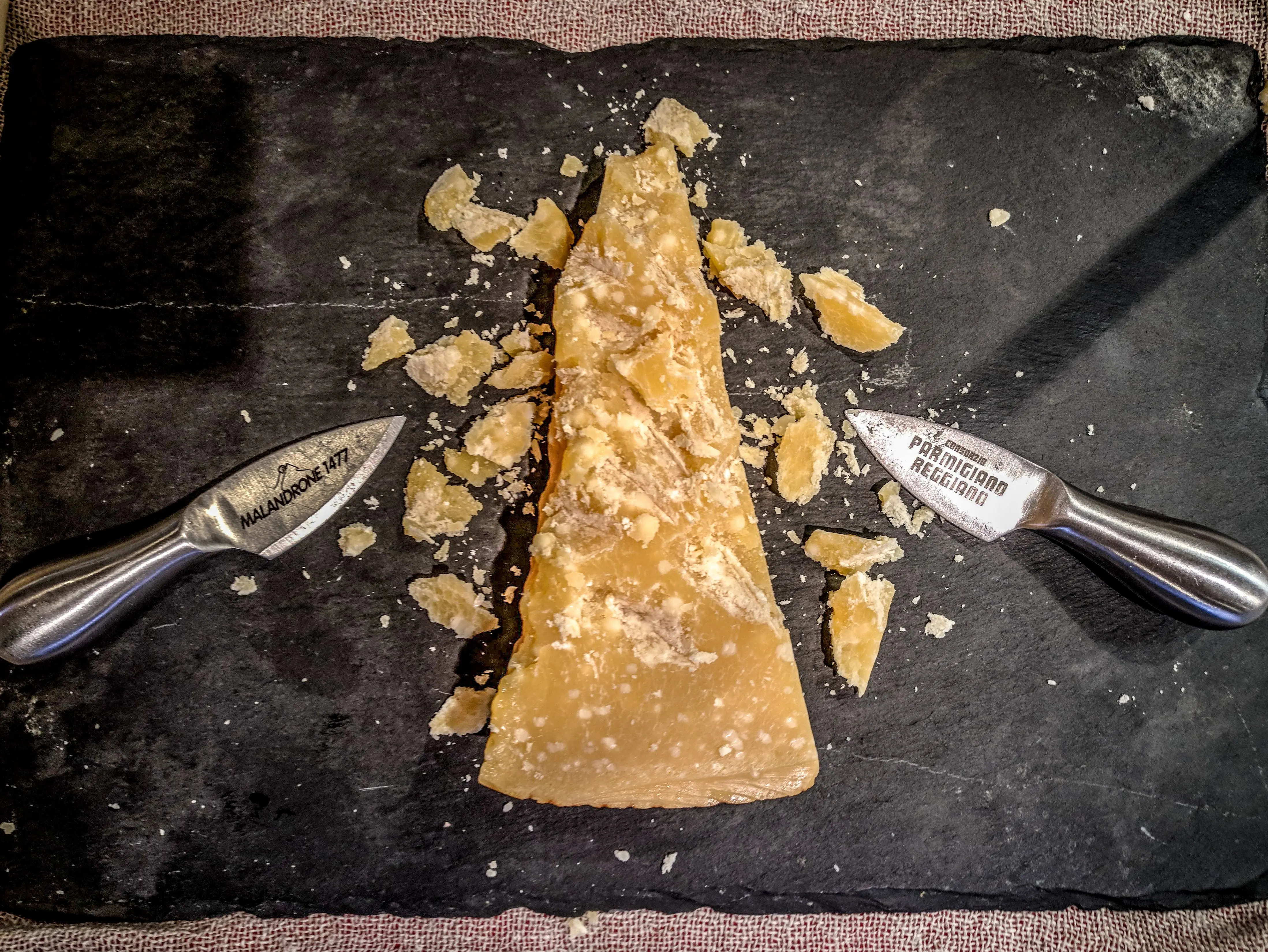 
Prime Quality Parmigiano Reggiano Cheese 120 Months 4,5 kg 