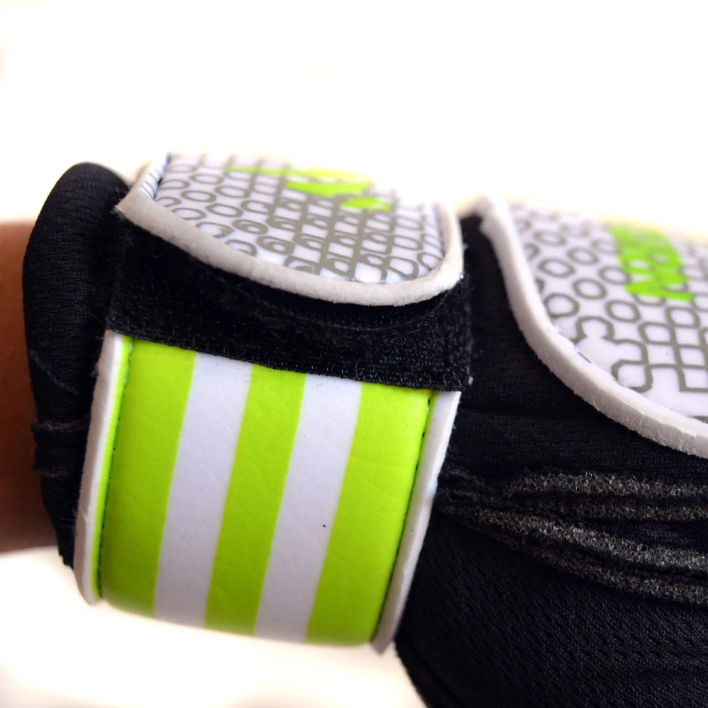 Латексные футбольные перчатки для мужчин и детей профессиональные вратаря толстые подростков