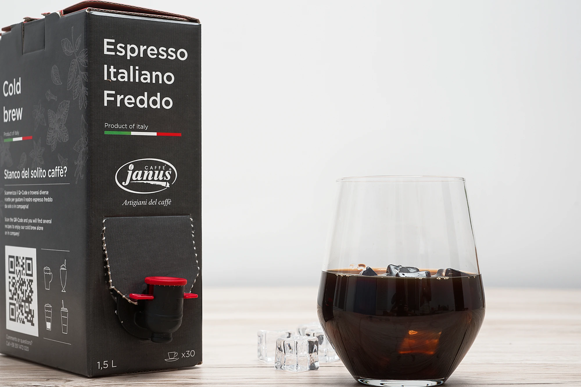 Other beverage soft drinks Espresso 100% natural without sugar 0 calories cold coffee drink bag in box 1.5 L