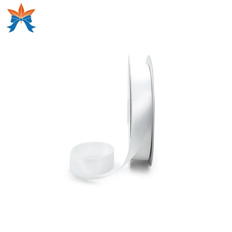 Индивидуальная белая атласная двухсторонняя лента 7/8