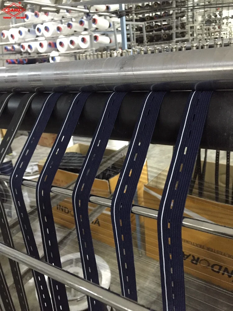 DAHU LACE MAKING CROCHET MACHINE FOR GARMENT TEXTILE