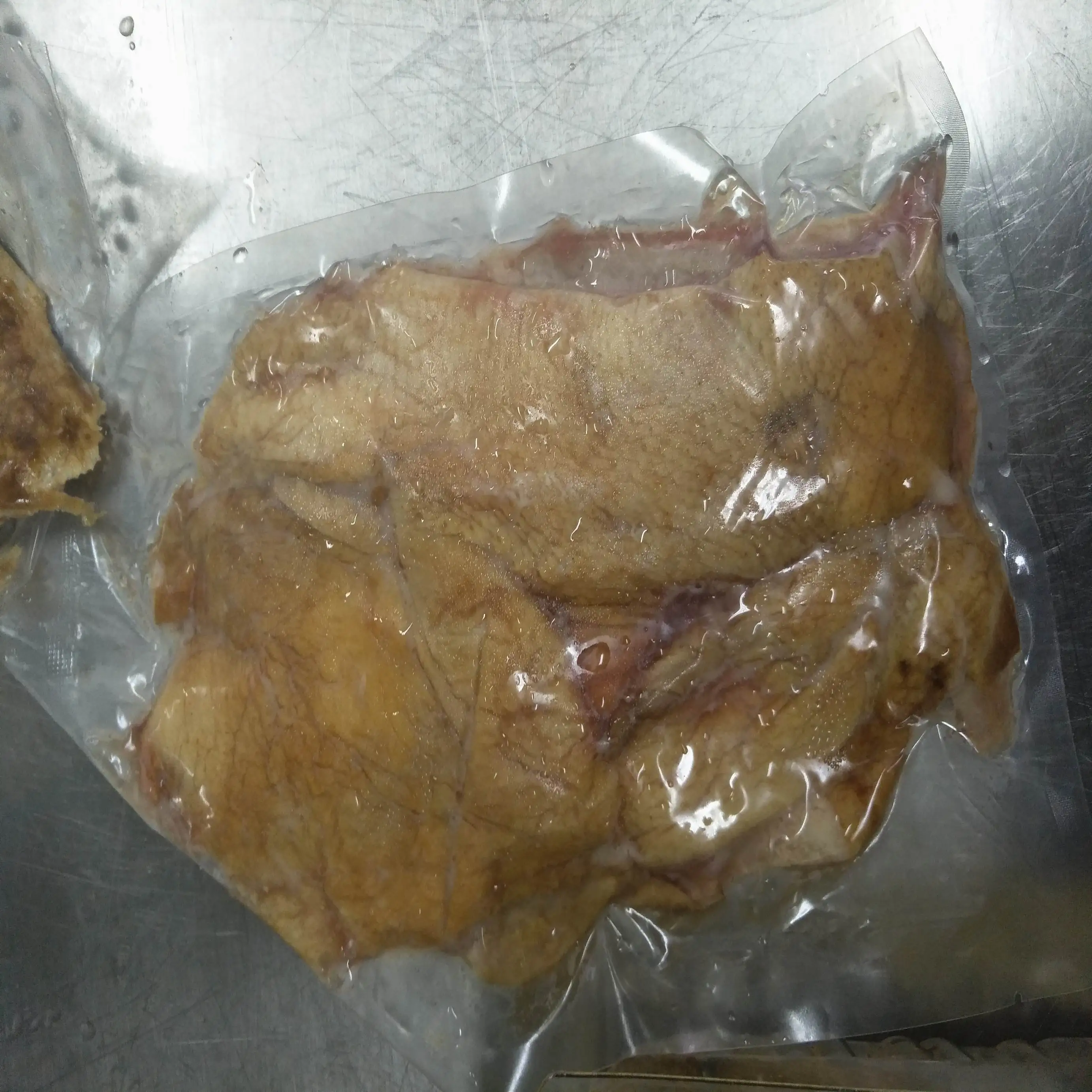 FROZEN ROASTED WHOLE DUCK BONELESS