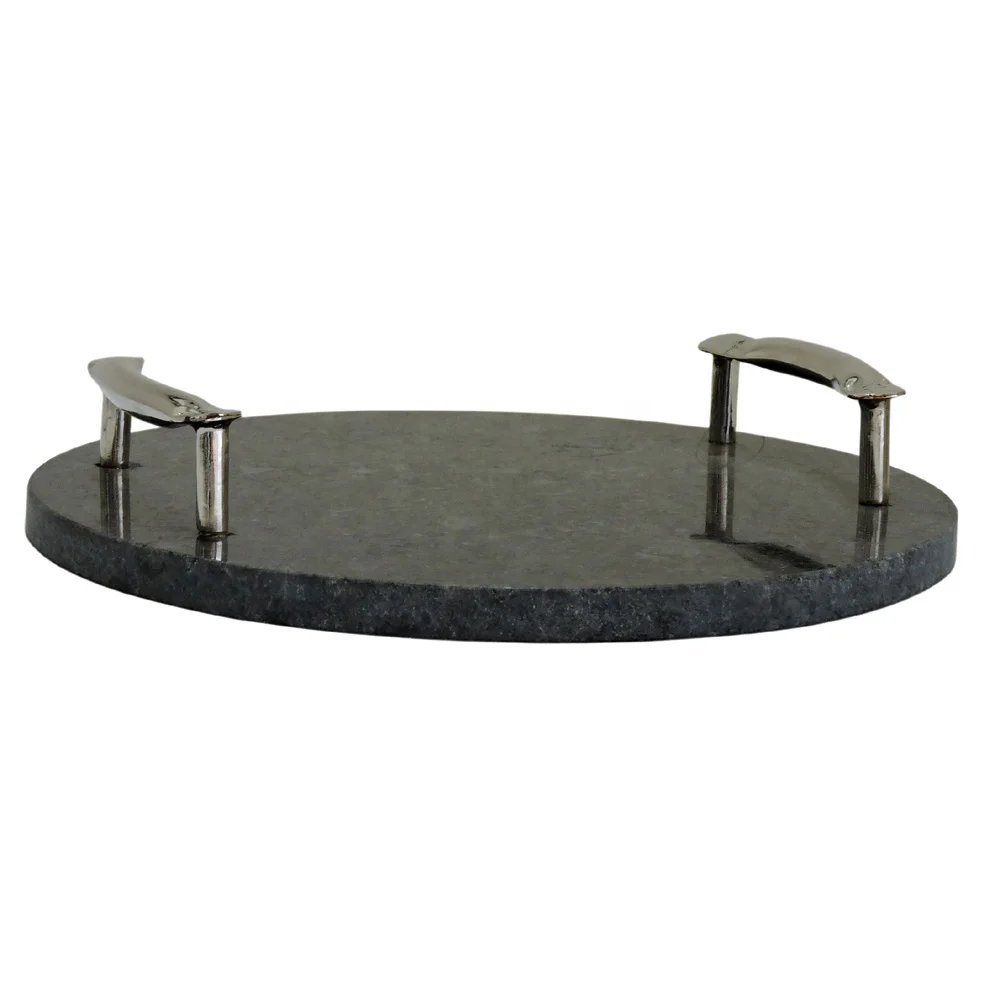 Сервировочный поднос черный мраморный с никелированной серебряной ручкой сервировочный на заказ