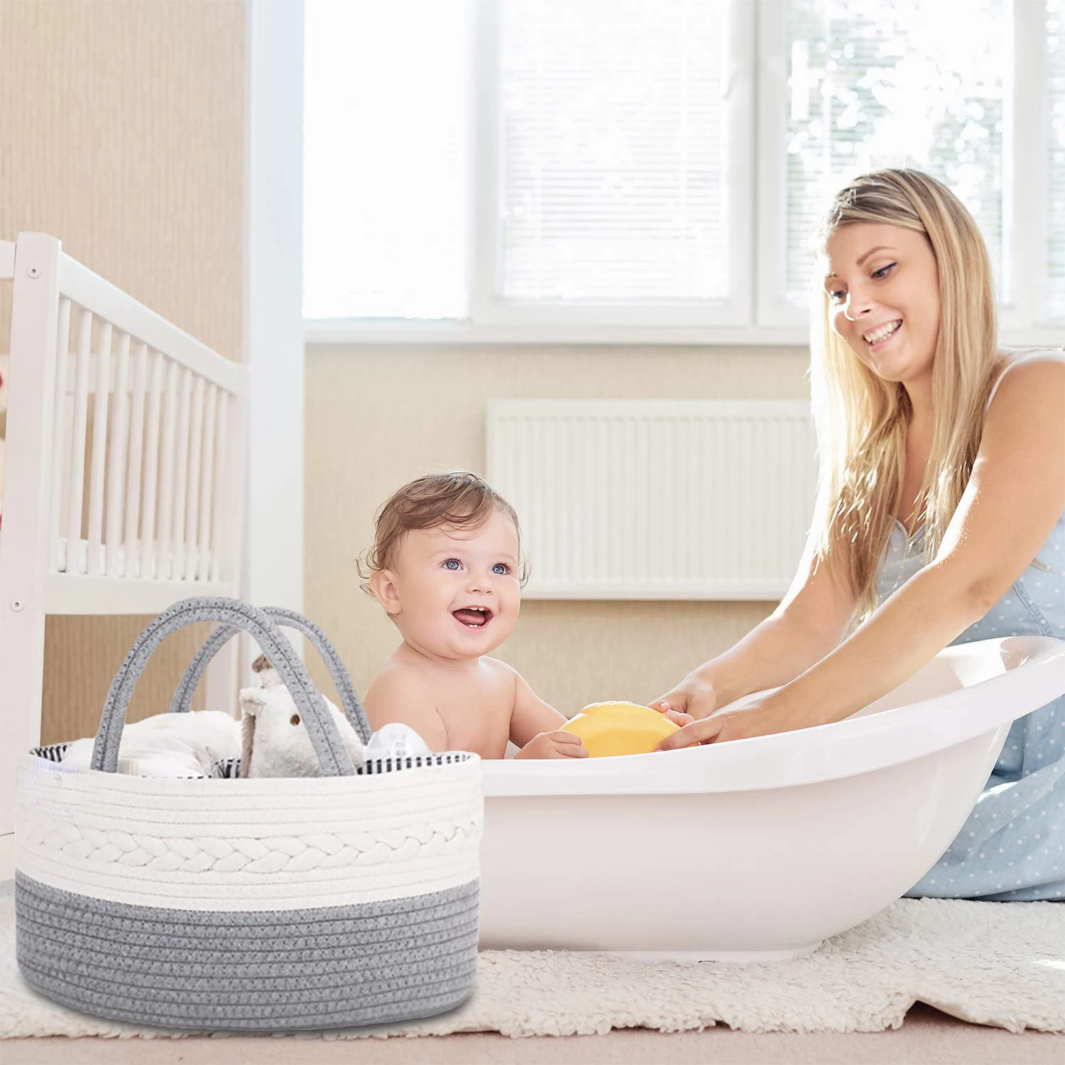 Baskets for babie to contain diapers, toys, clothes / GK81