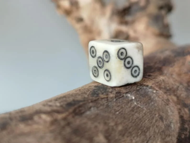 buffalo natural bone dice for gaming