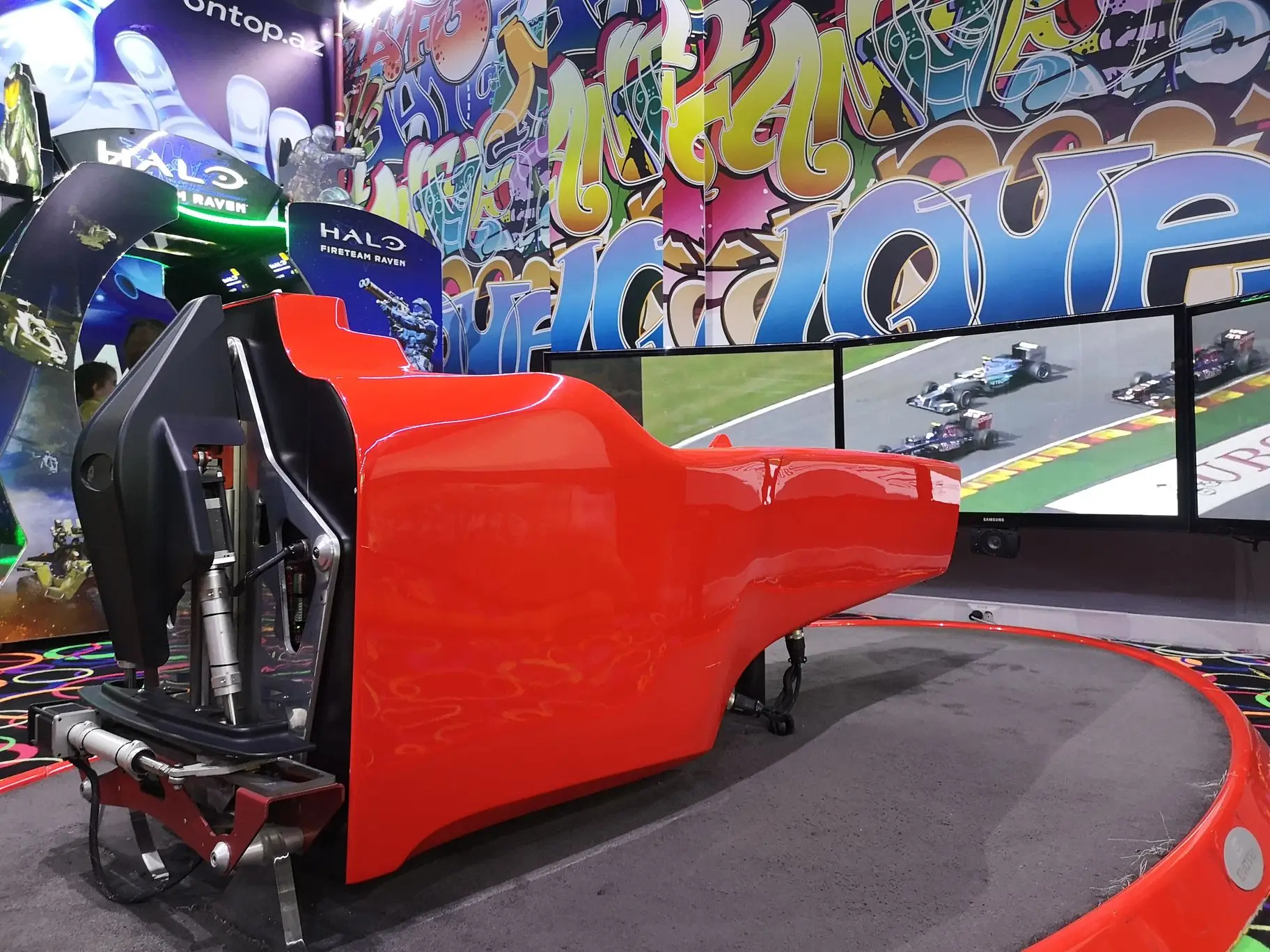 Evotek Formula 1 simulator