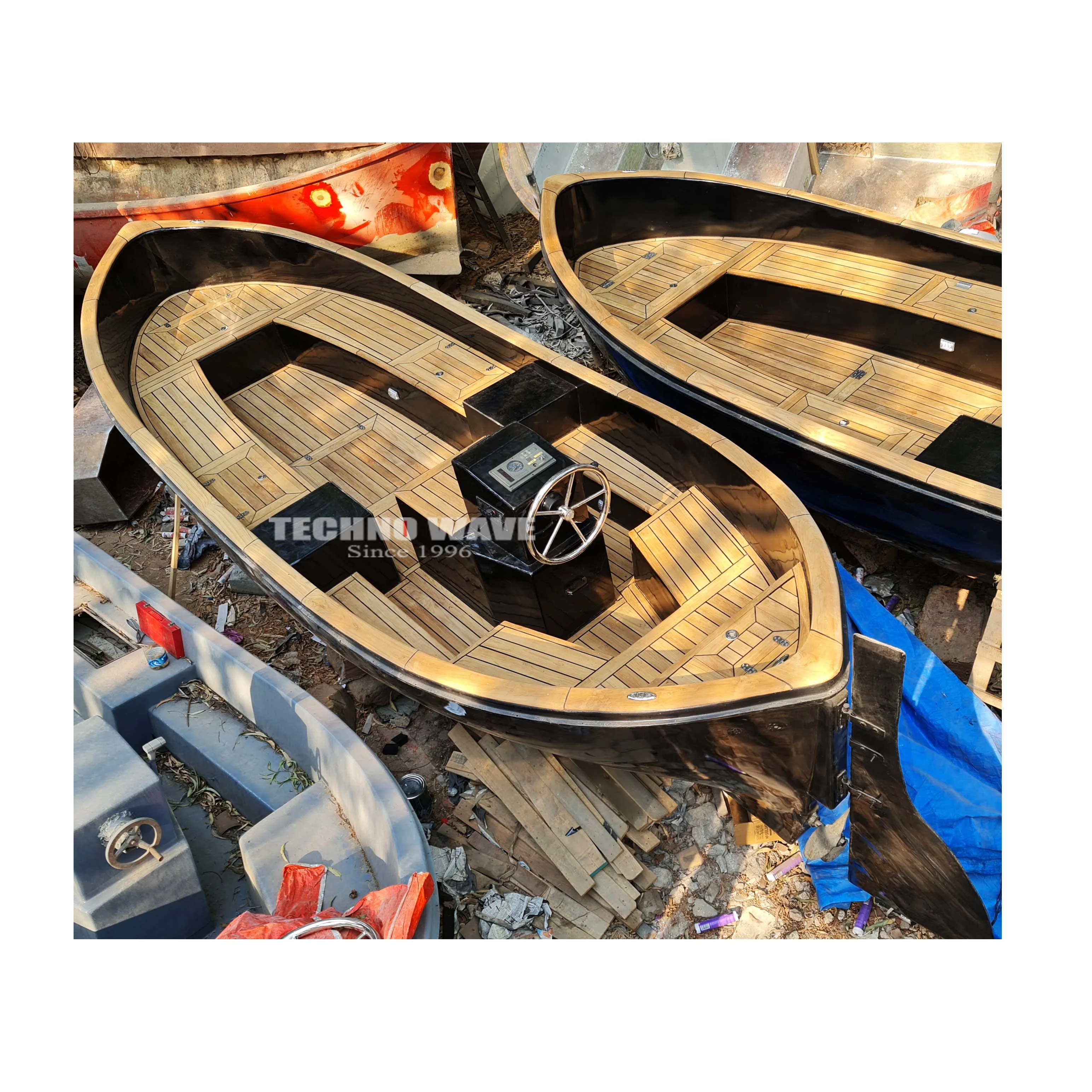 Manufacturers Direct Custom Sloep Premium Quality Yacht Quality Luxury Wooden Design Luxury Boat from Bangladesh