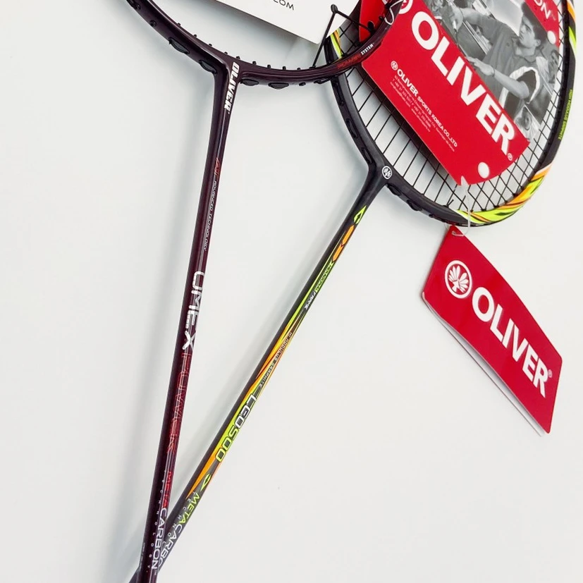 High quality factory supply Professional Carbon badminton racket