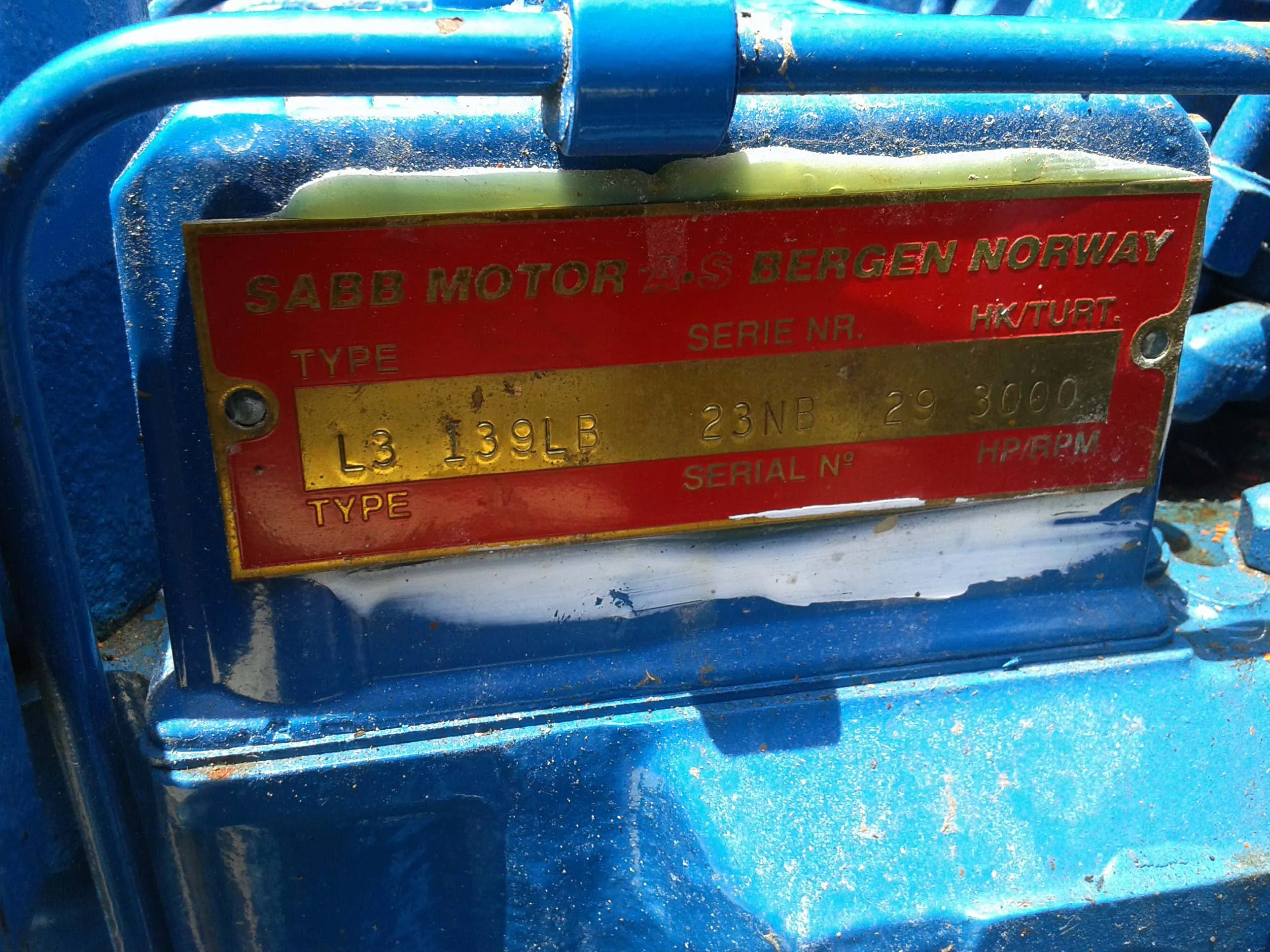 3 Cylinder Fresh water cooling Made in England inboard marine diesel 30hp electric starting Lister Petter LPW3 engine for sale