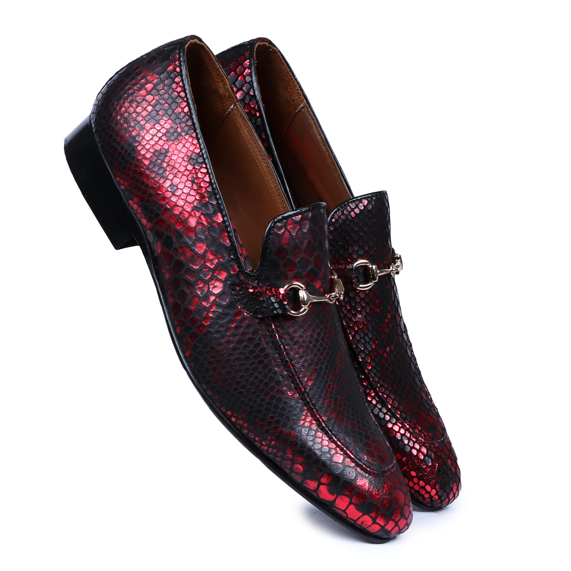  Hdpe-геомембрана ручная работа высокое качество с тиснением в виде кожи питона блестящие удила мужские мокасины красном цвете для свадебной вечеринки наружного использования