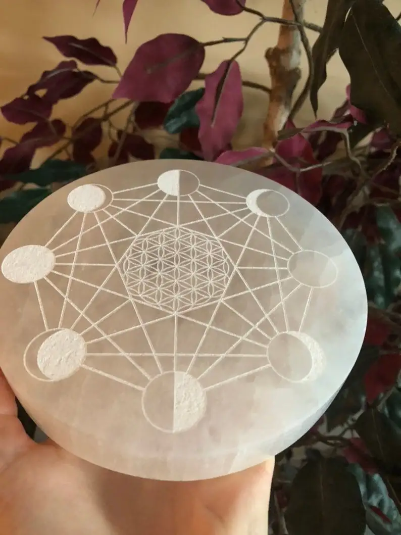 Selenite Charging Plate Metatrons Cube Flower of Life Moonphase Etched New Year Sale Crystal Buddhism Feng Shui Crystal Image