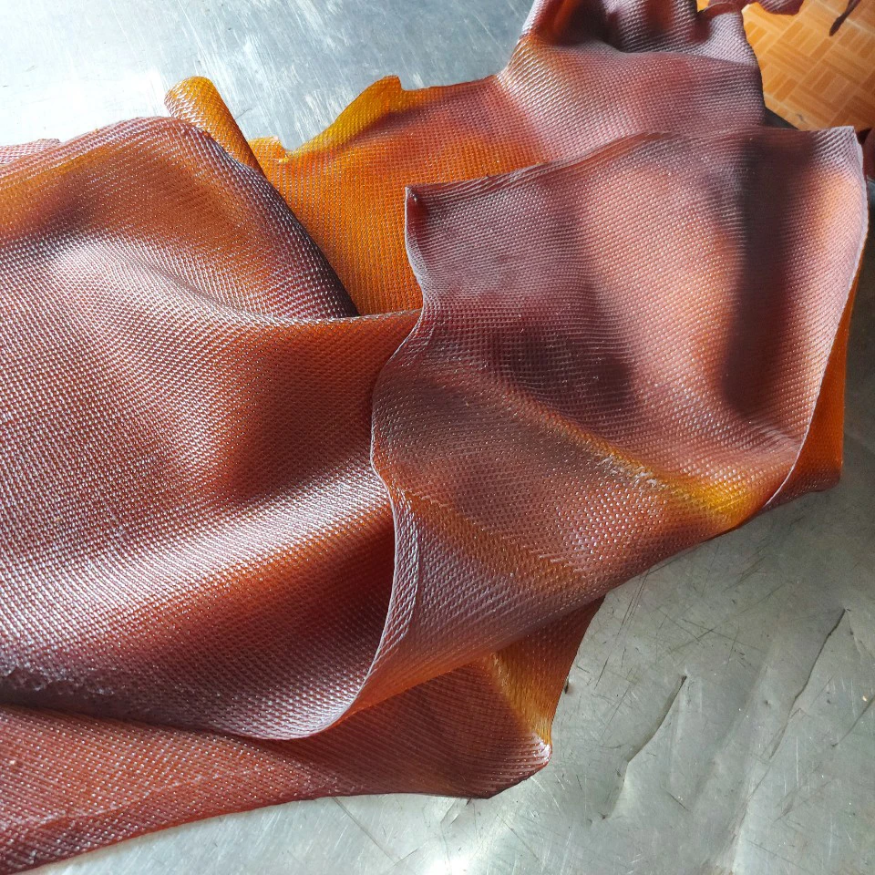 Best quality Raw Rubber Material RSS3 22/35/50kg per bale wrapped in 0.03mm thin polyethylene plastic bag