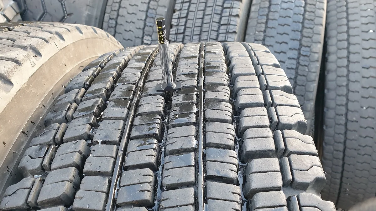  Шины премиум-класса хорошая стоимость однотонные YOKOHAMA MIX шины для автомобилей и легких грузовиков